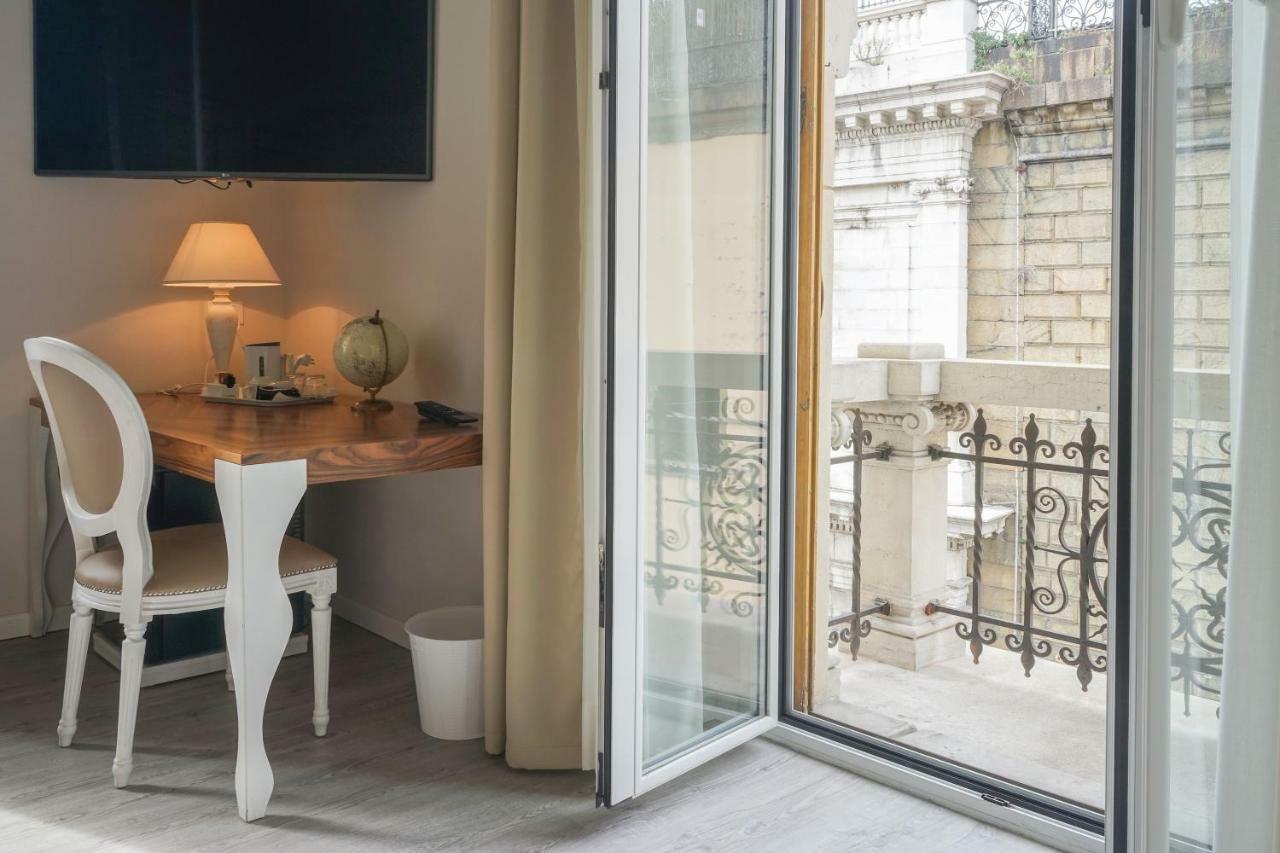 Liberty Hotel 3*