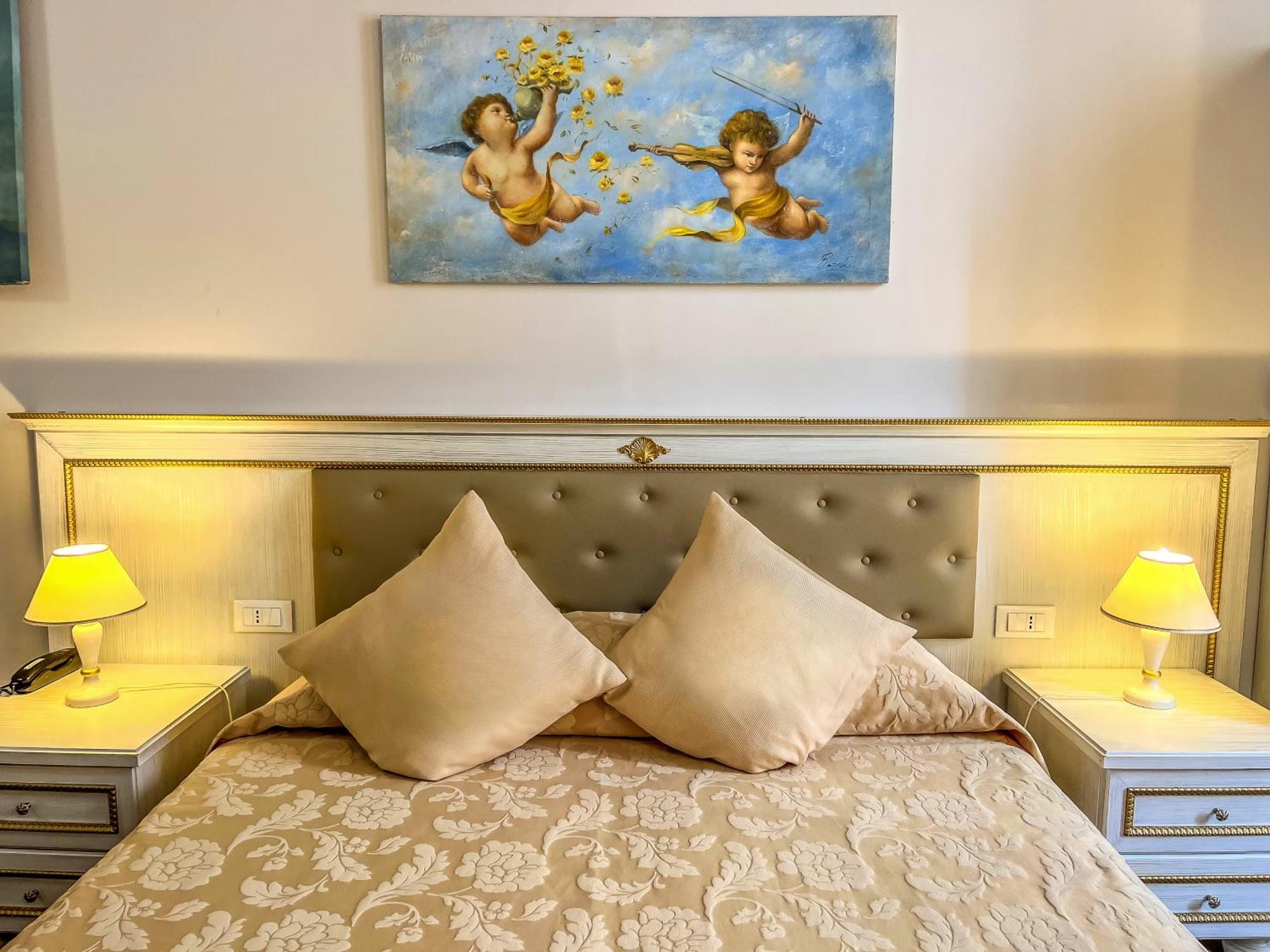 Liberty Hotel 3*